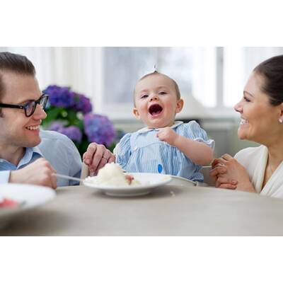 Prinzessin Estelle feiert ihren ersten Geburtstag