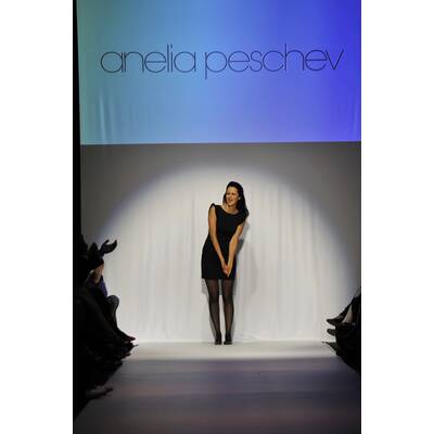 Anelia Peschev