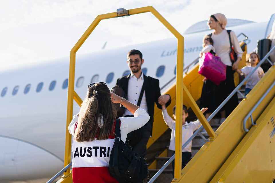 Evakuierungsflug aus Tel Aviv in Wien gelandet