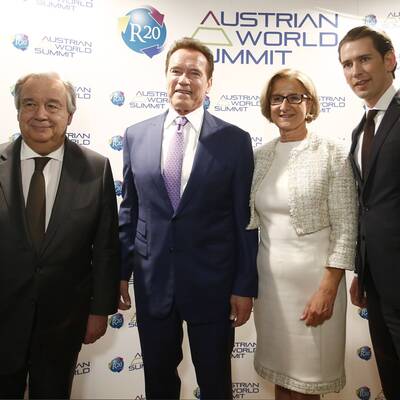 Arnie im Wiener Bundeskanzleramt