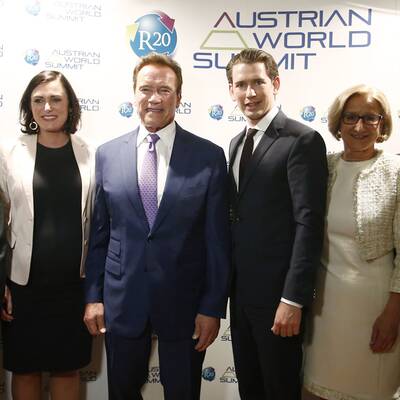 Arnie im Wiener Bundeskanzleramt