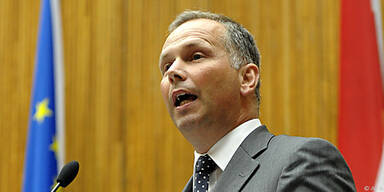 "Zwangsgeb&uuml;hren" sind ihm ein Dorn im Auge