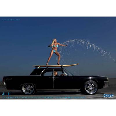 Scharfe Autowäsche als Kalender