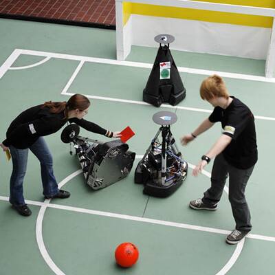 RoboCup 2009 - erfolgreicher Anpfiff