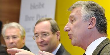 (v.l.n.r.): P&ouml;lzl, Leitl und M&ouml;dlhammer