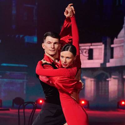 Tony Bauer und Anastasia Stan