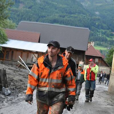 Heftige Unwetter sorgen für Chaos im Land