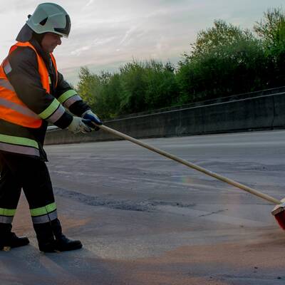 A1 wegen Dieselspur gesperrt