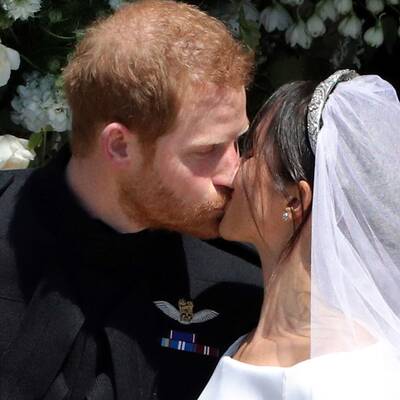 Meghan & Harry im Jaguar