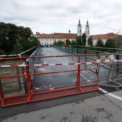 Heftige Unwetter sorgen für Chaos im Land