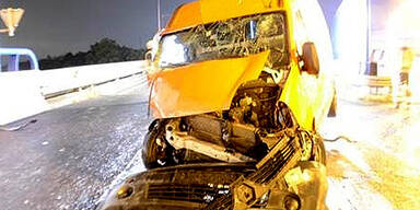 Mann (27) stirbt bei Crash auf der A23 