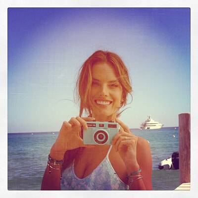 Alessandra Ambrosio: Traumurlaub in St. Tropez