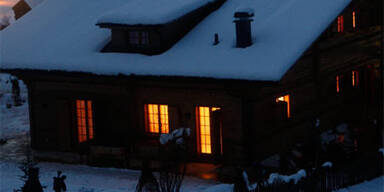 Hier zeigt sich Polanski in seinem Haus