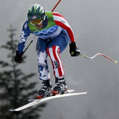 Abfahrts-Gold an Defago