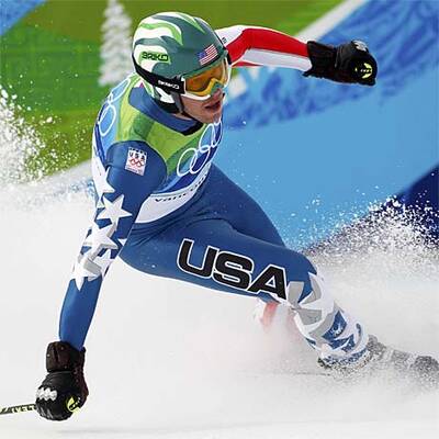 Abfahrts-Gold an Defago