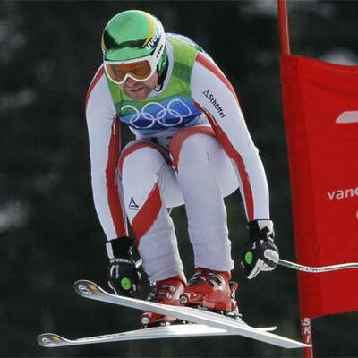 Abfahrts-Gold an Defago