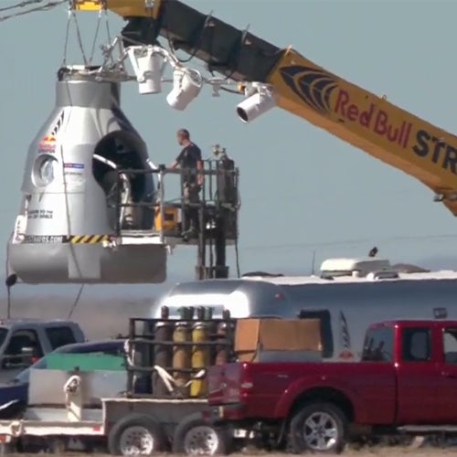 Baumgartners Stratos-Sprung abgeblasen