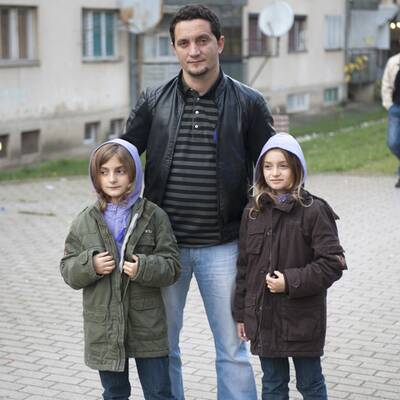 So leben die Zwillinge im Kosovo