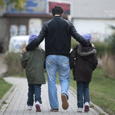 So leben die Zwillinge im Kosovo