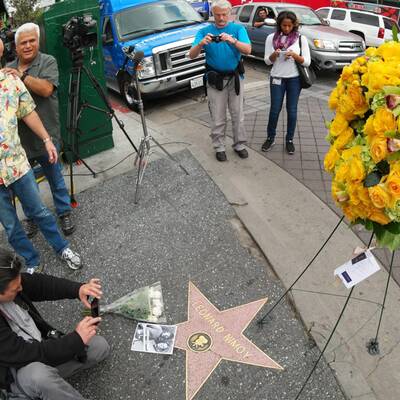 Fans nehmen Abschied von Leonard Nimoy