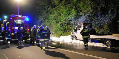 Abschleppwagen fing plötzlich Feuer