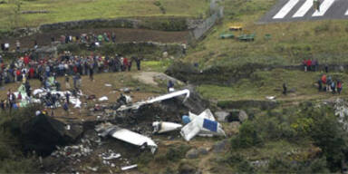 18 Tote bei Flugzeugabsturz in Nepal