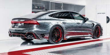 abt-rs7-r-2020-960-off2.jpg