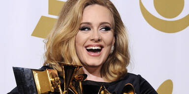 Adele räumt bei den Grammys ab