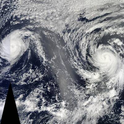 Monsterwellen am Strand