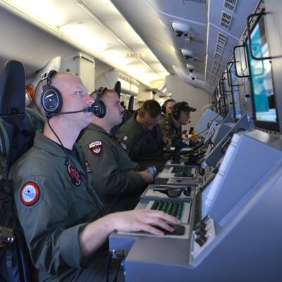 Die Suche nach dem Jet wurde auf 77 Mio. Quadratkilometer ausgeweitet