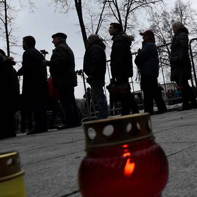 Tausende nehmen Abschied von ermordetem Kremlkritiker Nemzow