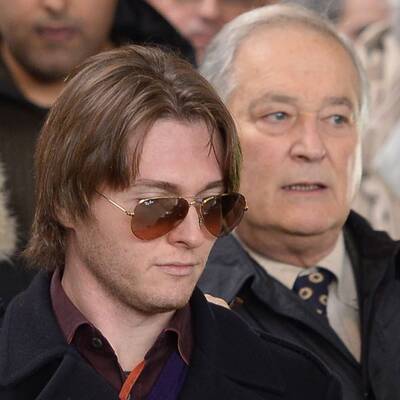 Vierter Prozess gegen 