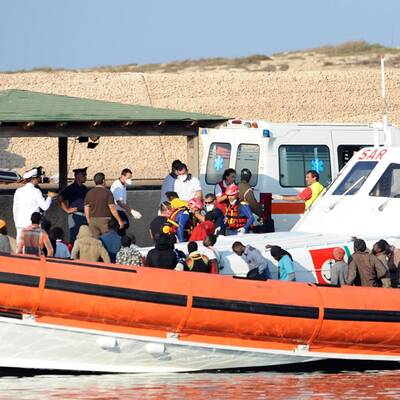 Papst besucht Flüchtlingsinsel Lampedusa