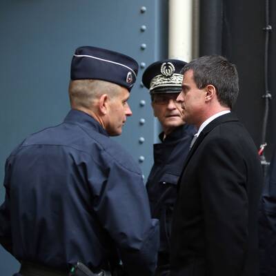 Mann mit Pumpgun macht Paris unsicher