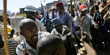 Streikende Taxler lähmen Johannesburg