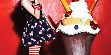 Christina Aguilera als sexy Außerirdische