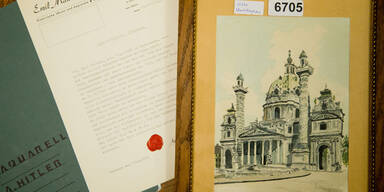 Hitler-Bilder für 40.000 Euro 