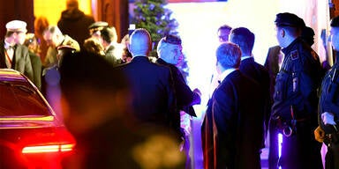 Walter Rosenkranz f&auml;hrt vor