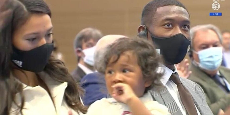 David Alaba und Kind