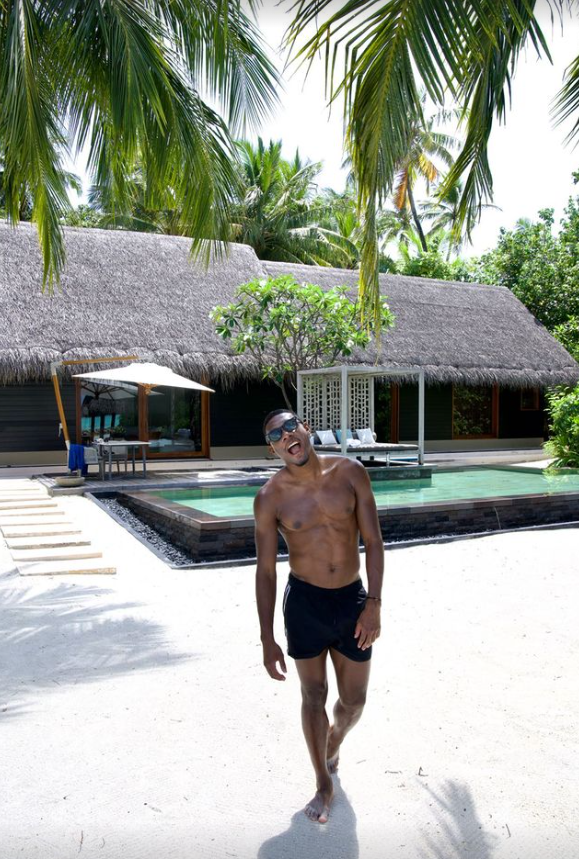 Alaba im Luxus-Urlaub auf den Malediven