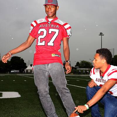 David Alaba beim American Football