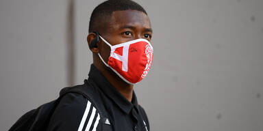 David Alaba bei Bayern München mit Maske