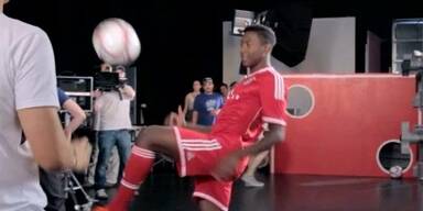 Ballkünstler David Alaba als Werbestar