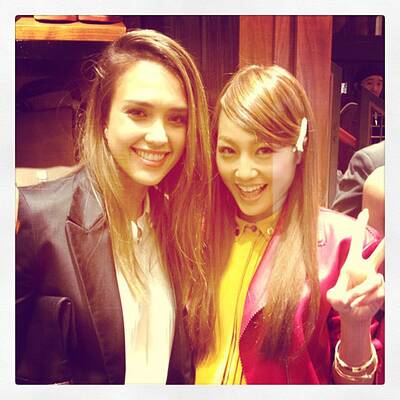 Jessica Alba mit Mann und Kindern in Tokyo