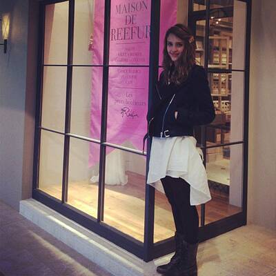 Jessica Alba mit Mann und Kindern in Tokyo