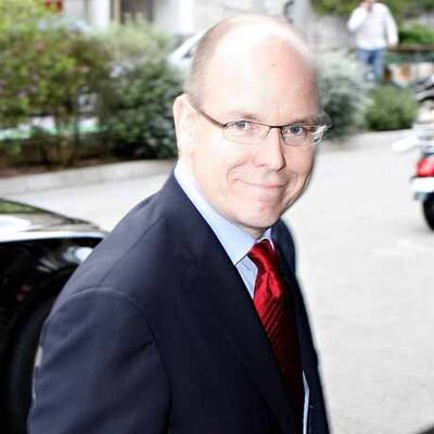 Bikini-Show: Wo wandert da Alberts Blick hin?