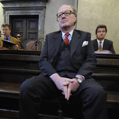  Alfons Mensdorff-Pouilly wird Geldwäsche vorgeworfen.
