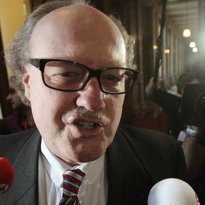 Mensdorff-Pouilly muss zu seinen Jagden Auskunft geben