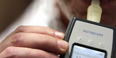 Bayer (29) mit 5,24 Promille am Parkplatz erwischt