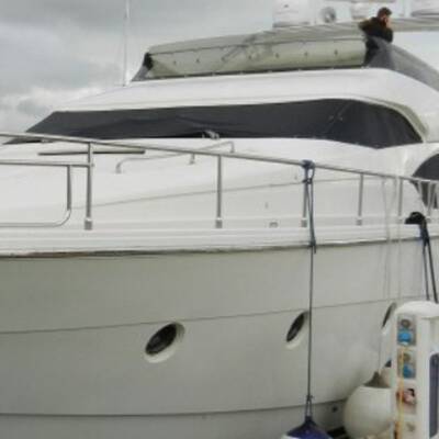 Motor Yacht Ferretti 630